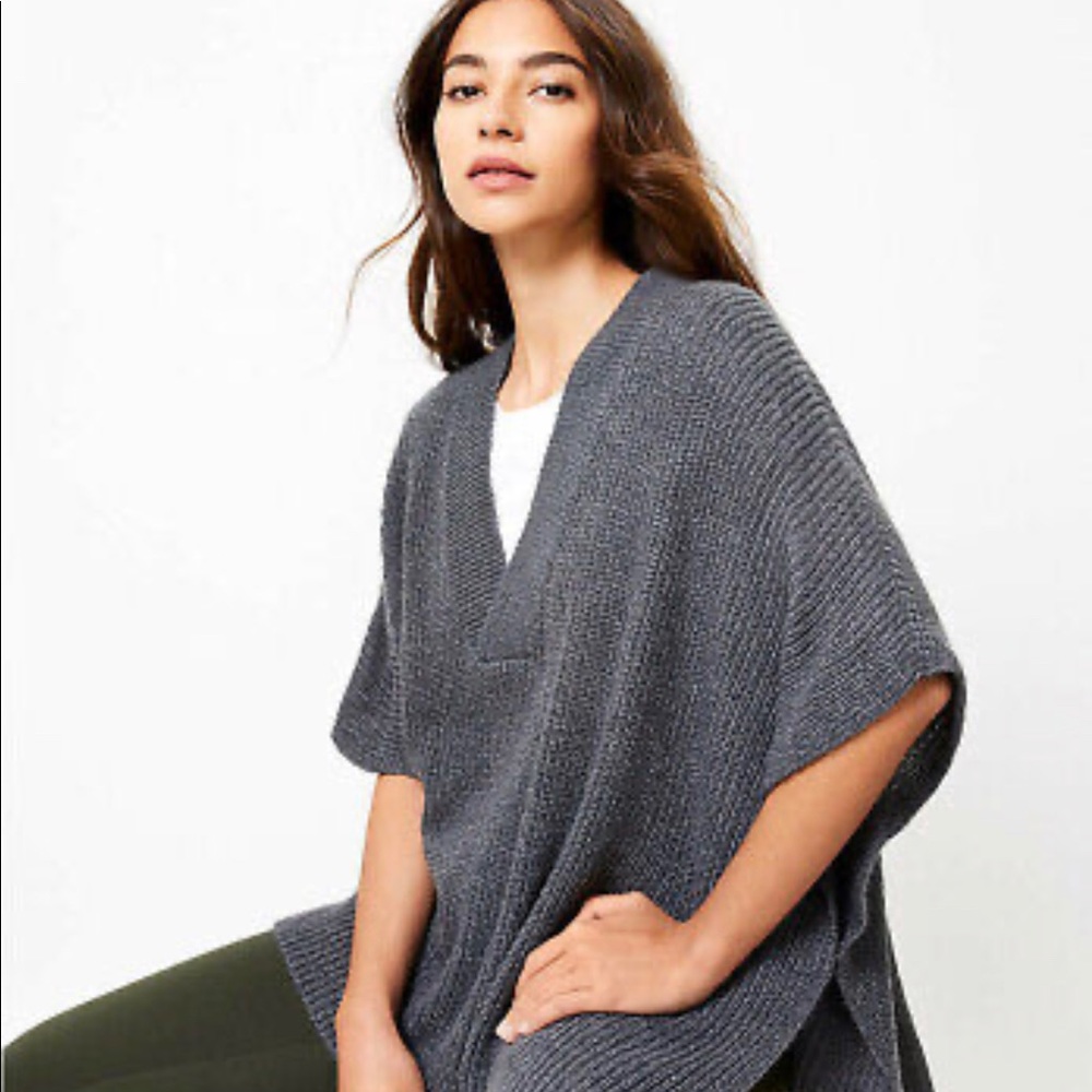 NWT Loft XS S Women's Gray V Neck Poncho Sweater Boho Oversized
